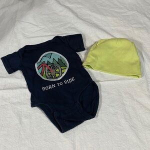 Rabbit skins Bodysuit & Bon Bebe Hat